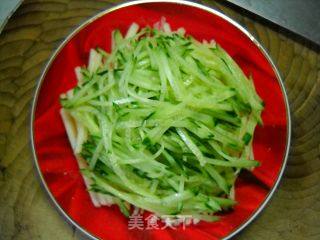 苹果黄瓜沙拉的做法步骤：6
