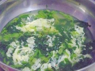 【快手汤羹】菠菜鸡蛋汤的做法步骤：7