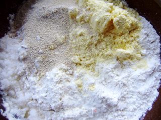家常主食----红薯包的做法步骤：1