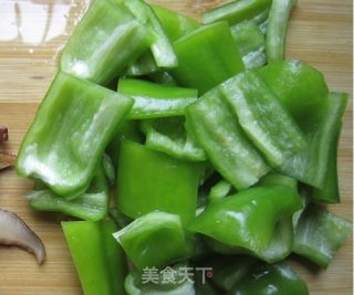 青椒鸡片的做法步骤：5