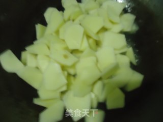 番茄土豆炖牛肉的做法步骤：5