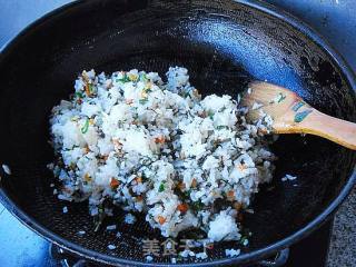 家常炒饭5 ---- 【香椿炒饭】的做法步骤：7