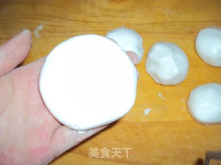 芝麻糯米饼的做法步骤：4