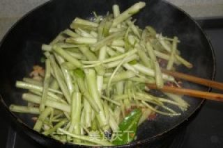 豆瓣酱炒空心菜的做法步骤：6