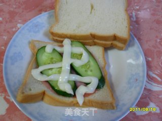 简单三明治早餐的做法步骤：3