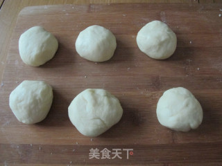 红豆面包的做法步骤：3