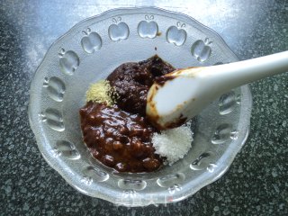 【炸酱面，花样做】--【青豆炸酱面】的做法步骤：3