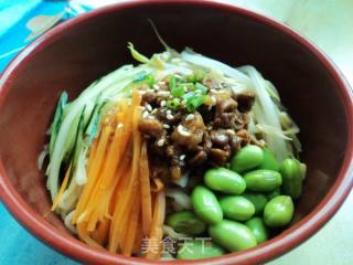 【炸酱面，花样做】--【青豆炸酱面】的做法步骤：15