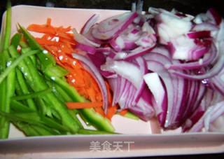肉丝豆干炒洋葱的做法步骤：3