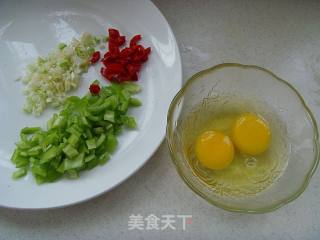 【炸酱面，花样做】：东北鸡蛋酱面的做法步骤：3
