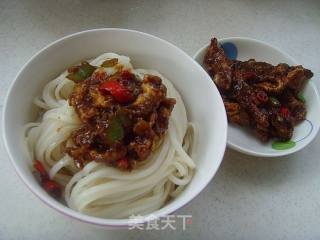 【炸酱面，花样做】：东北鸡蛋酱面的做法步骤：11
