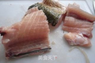 冬高菜烧鱼片的做法步骤：2