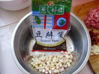 爱心炸酱面的做法步骤：2