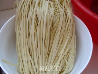 爱心炸酱面的做法步骤：3