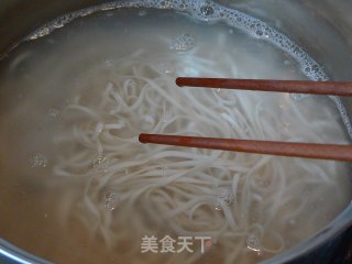 家常炸酱面的做法步骤：13