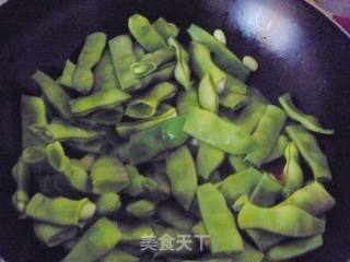 焖油豆角的做法步骤：4