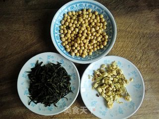 养生豆浆---茉莉绿茶豆浆的做法步骤：1