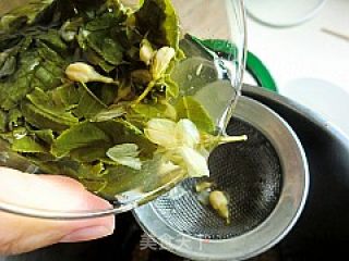 养生豆浆---茉莉绿茶豆浆的做法步骤：5