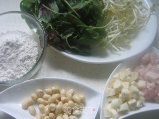 【炸酱面，花样做】茭白花生肉丁炸酱面的做法步骤：2