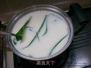 清凉系列~炎热天气解暑甜品@@水嫩嫩豆奶布丁的做法步骤：10