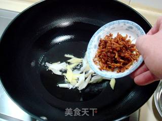 XO酱炒虾球的做法步骤：6