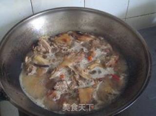砂锅啤酒鸭的做法步骤：7