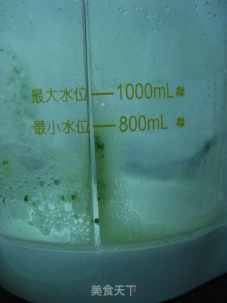 豆浆机做牛奶青瓜汁的做法步骤：2