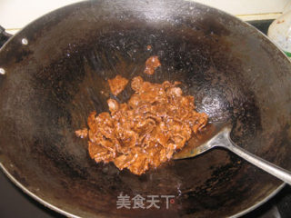 柱侯牛肉扒芥蓝的做法步骤：9