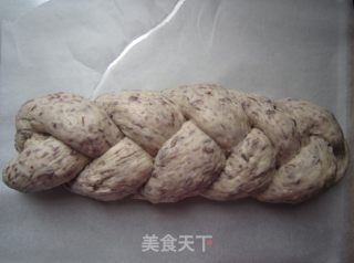 红豆酥松粒辫子包的做法步骤：9