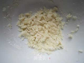 红豆酥松粒辫子包的做法步骤：11