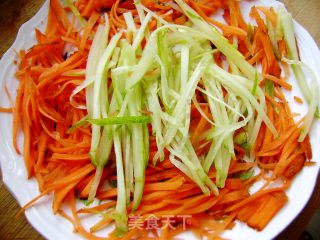 【炸酱面 花样做】家常炸酱面的做法步骤：8