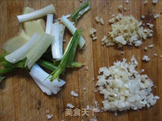 白灼虾的做法步骤：2