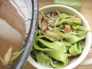 韩式豆酱汤翡翠面的做法步骤：15