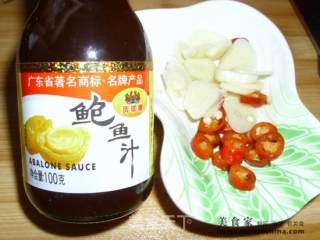 手撕包菜的做法步骤：1