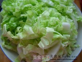 白菜炒饭的做法步骤：2
