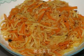 土豆胡萝卜荷叶卷的做法步骤：5