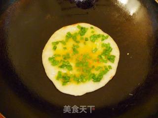 【简单制作的花样饼大全】营养早餐---韭菜鸡蛋薄饼的做法步骤：10
