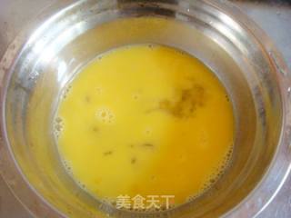 鸡蛋炸酱面的做法步骤：3