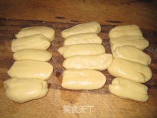 超有味蛋奶小麻花的做法步骤：7