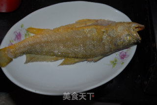红烧黄花鱼的做法步骤：5