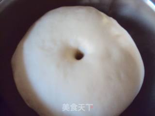 黑胡椒香肠面包的做法步骤：7
