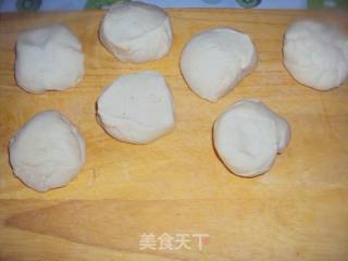 黑胡椒香肠面包的做法步骤：9