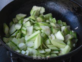 蛇瓜虾球的做法步骤：8