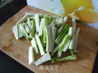 老醋蛇瓜的做法步骤：2