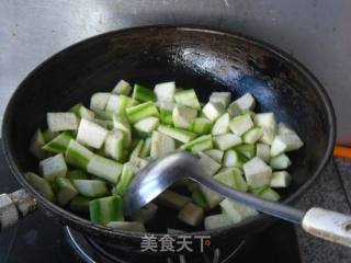 番茄丝瓜丁的做法步骤：5
