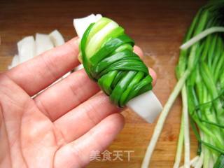 韩式凉菜—糖醋鱿鱼卷的做法步骤：5
