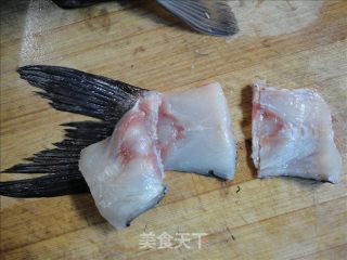 糖醋草鱼的做法步骤：2