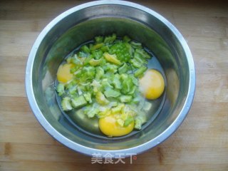 苦瓜煎蛋的做法步骤：3