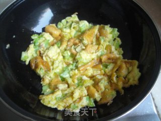 苦瓜煎蛋的做法步骤：5