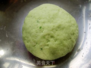 【炸酱面 花样做】五彩炸酱面的做法步骤：1